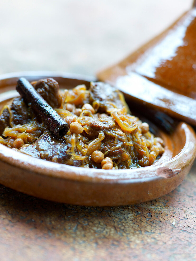 Lamb,onion,chickpea,and cinnamon tajine