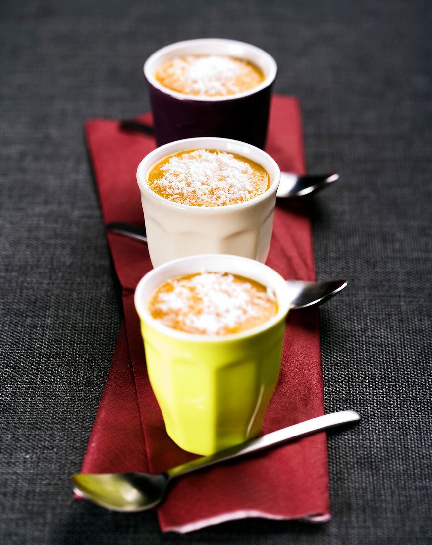 Mango and coconut smoothies