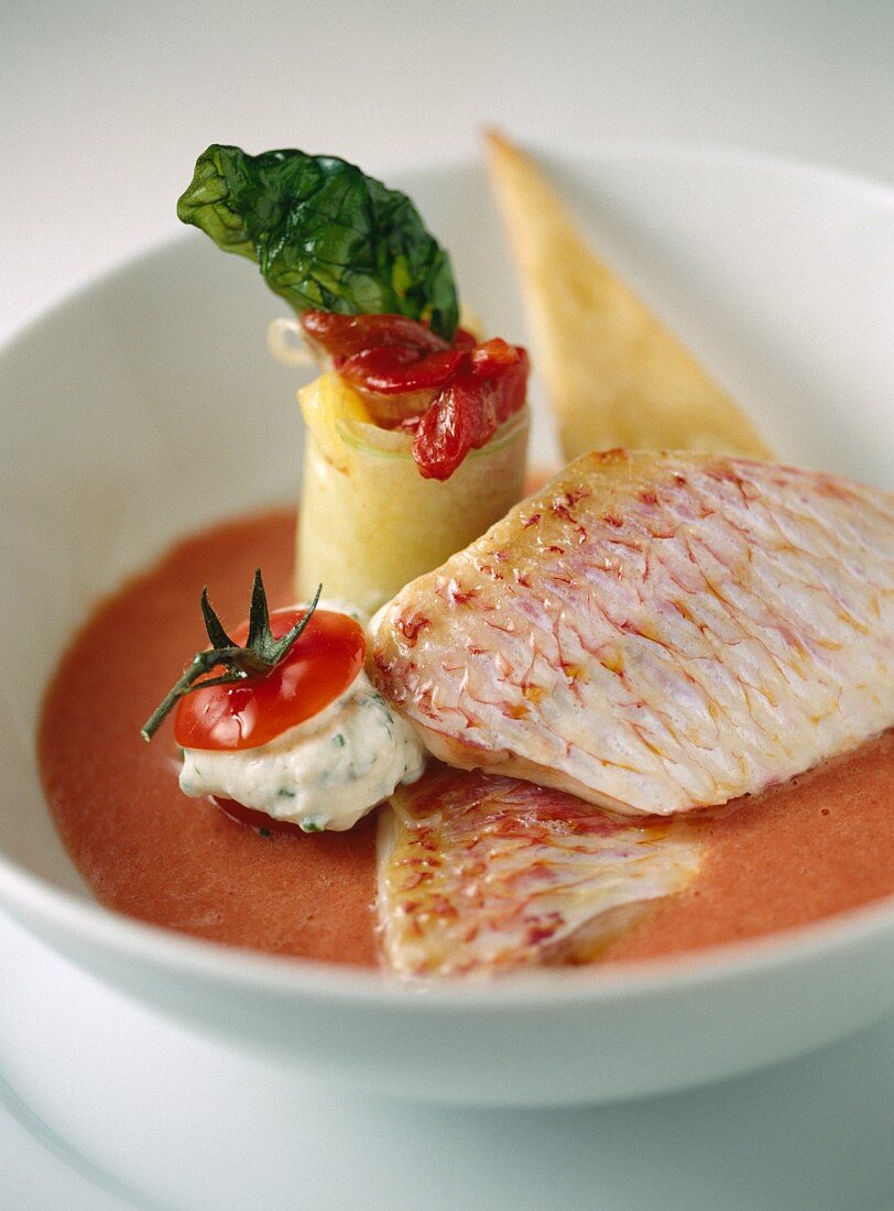 Red mullet fillet with tomato puree