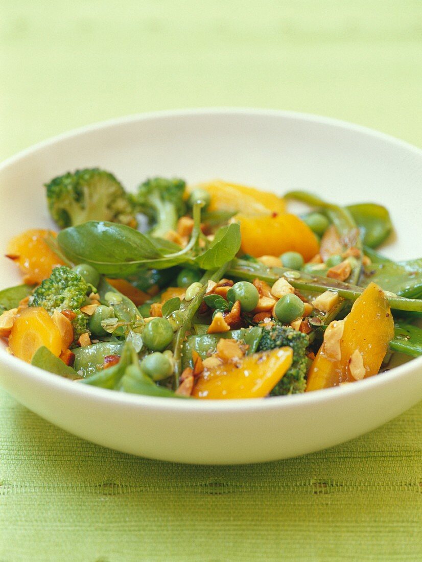 Vegetable fricassée with walnut oil