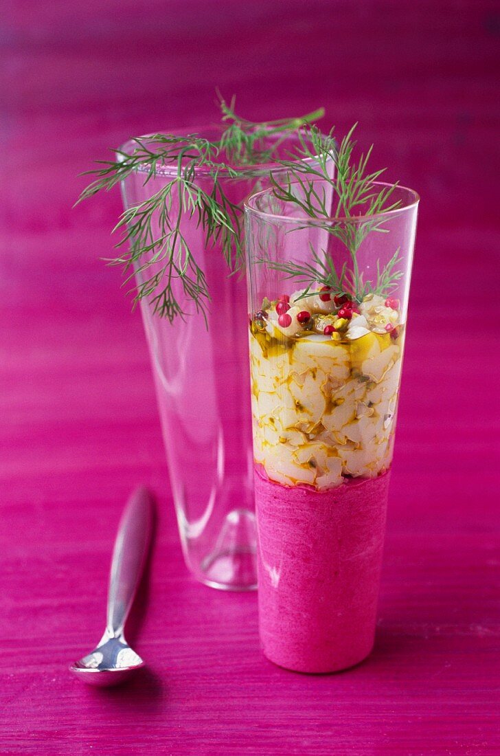 Beetroot mousse with scallop tartare and pistachio oil