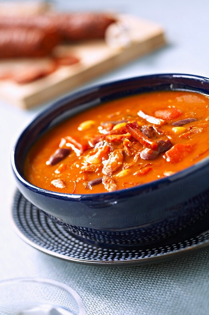 Bohnensuppe mit Chorizo