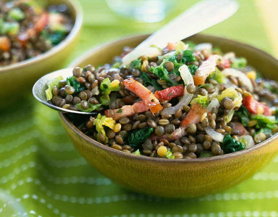 Lentils cooked with diced bacon and lettuce