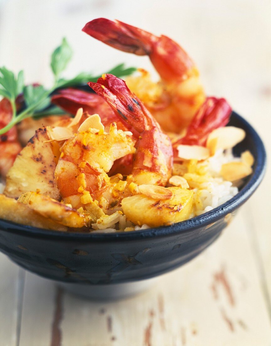 Shrimp and pineapple curry