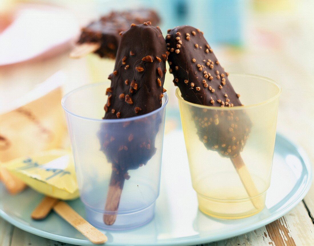 Chocolate ice cream lollipops