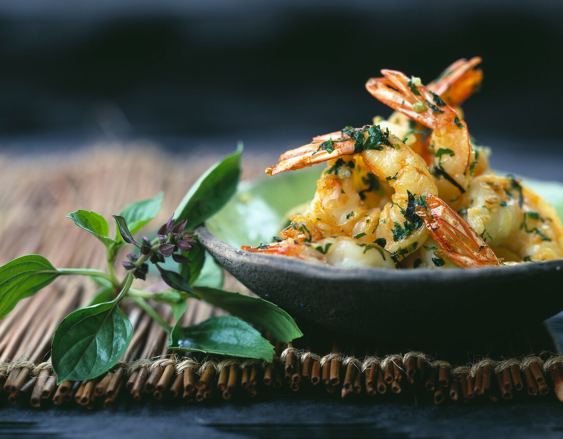 Pan-fried shrimps with chinese basil ,flat parsley and coriander