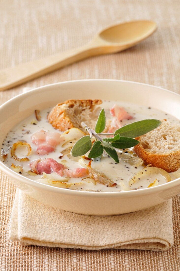 Onion,milk and bacon soup