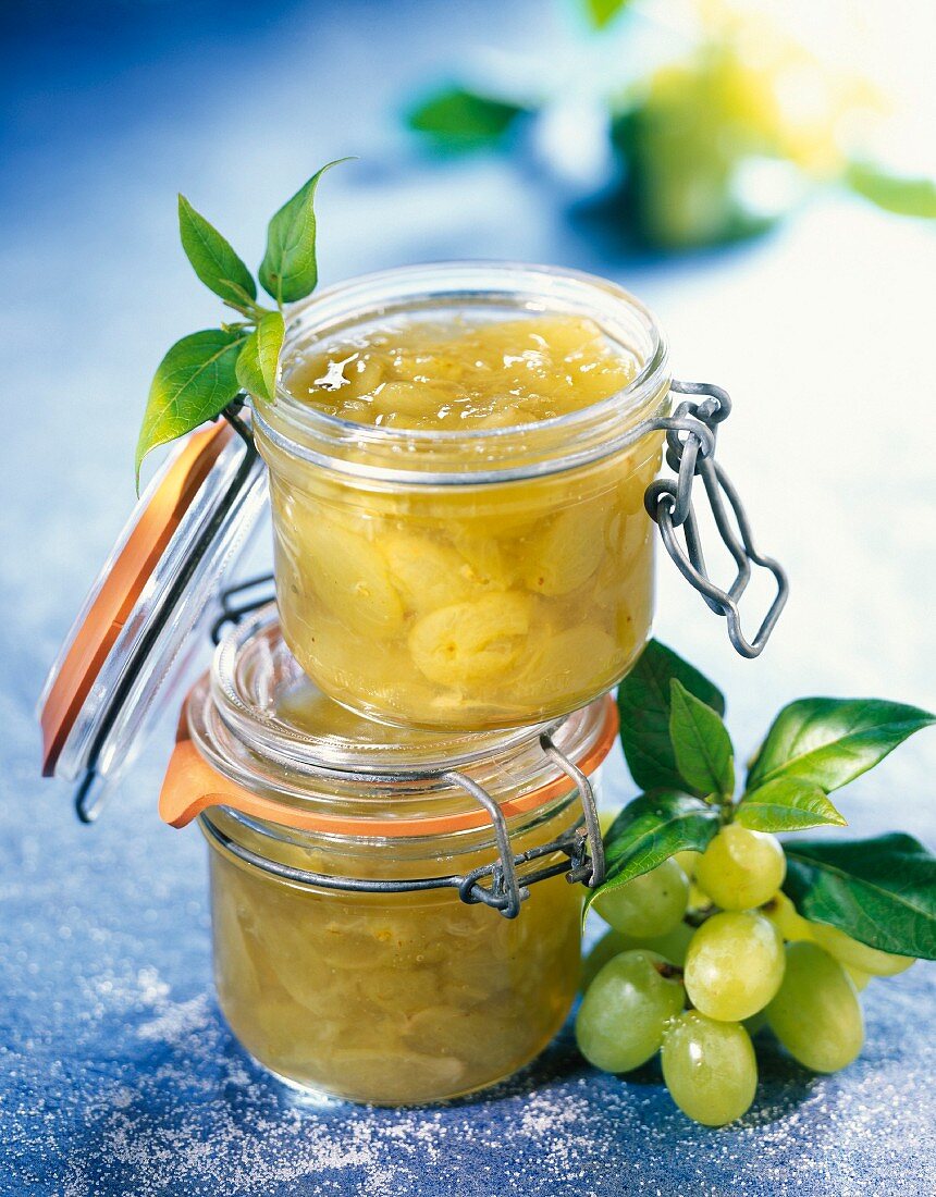 Marmelade aus weißen Trauben