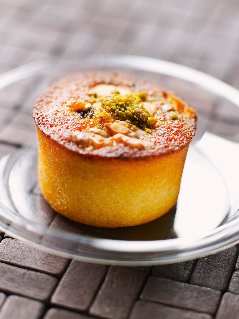 Round almond and pistachio Financier