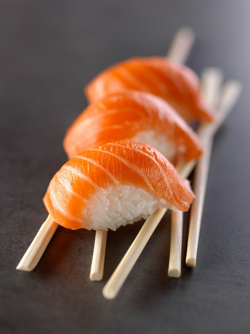 Lachs-Sushi