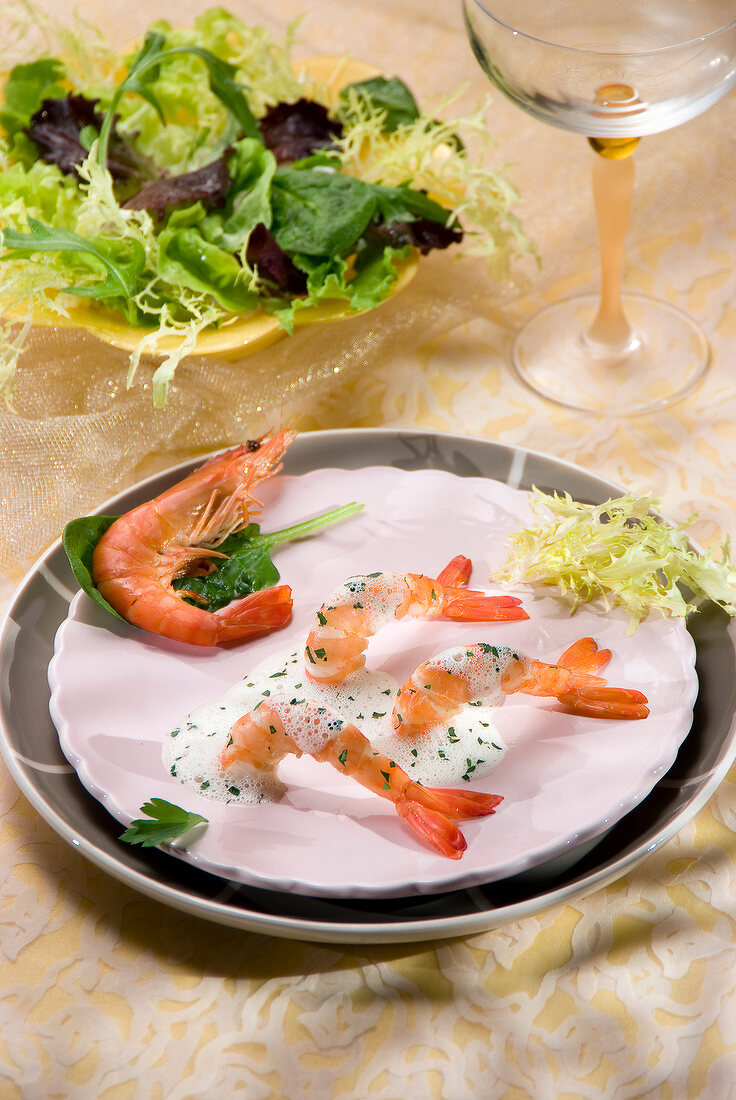 Gambas mit Pastis-Schaumsauce