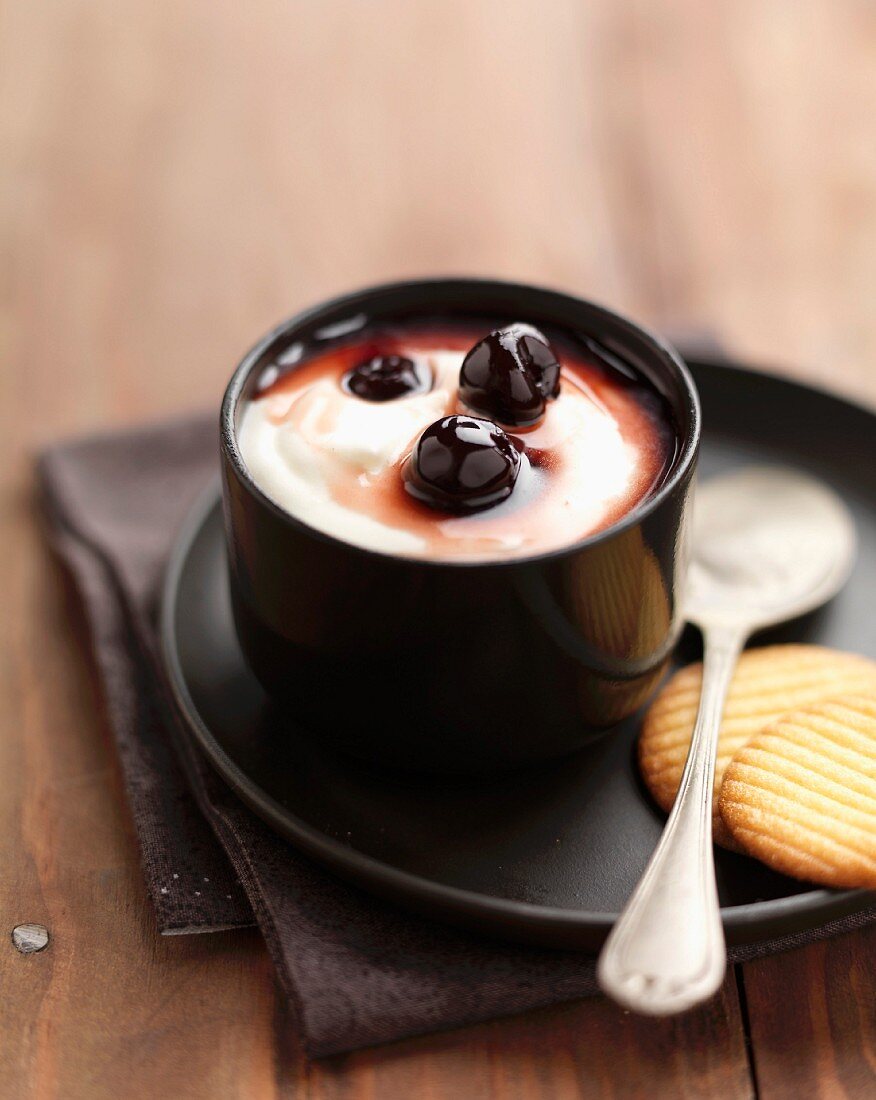 Geeiste weiße Schokoladenmousse