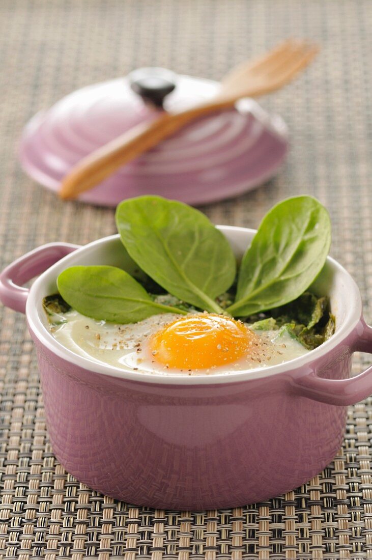 Coddled egg with spinach