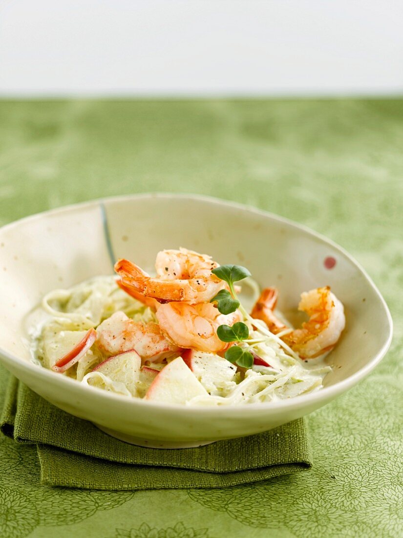 White cabbage, apple and shrimp salad