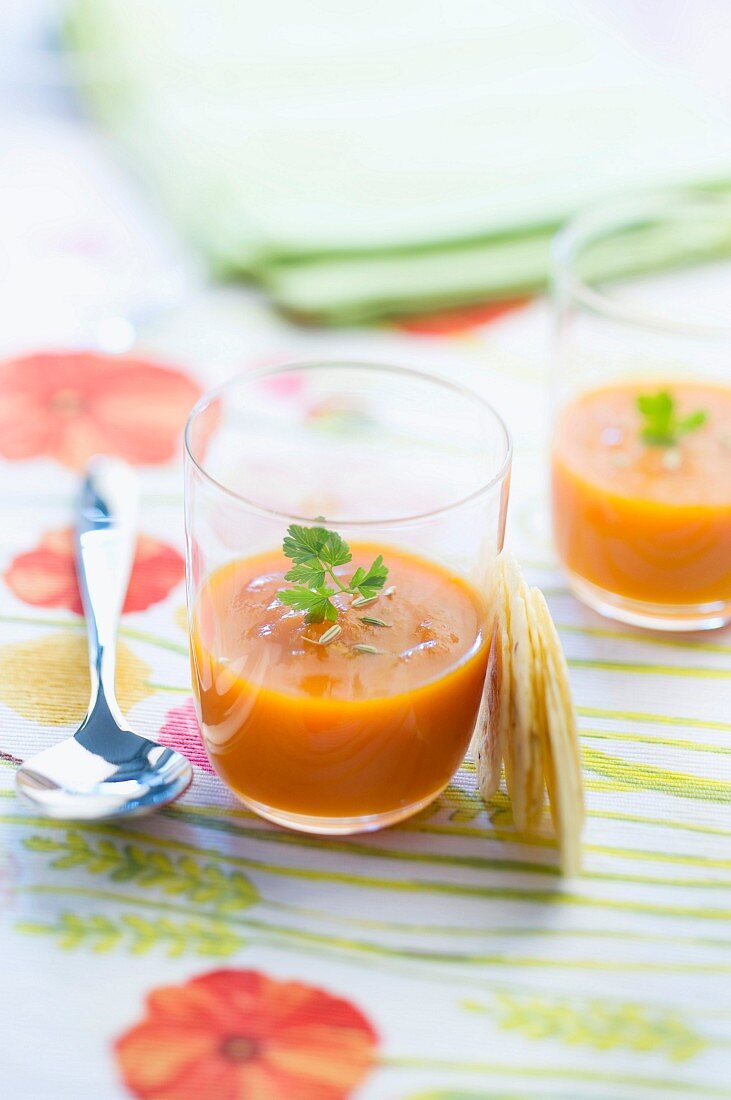 Carrot gaspacho with apples and aniseed