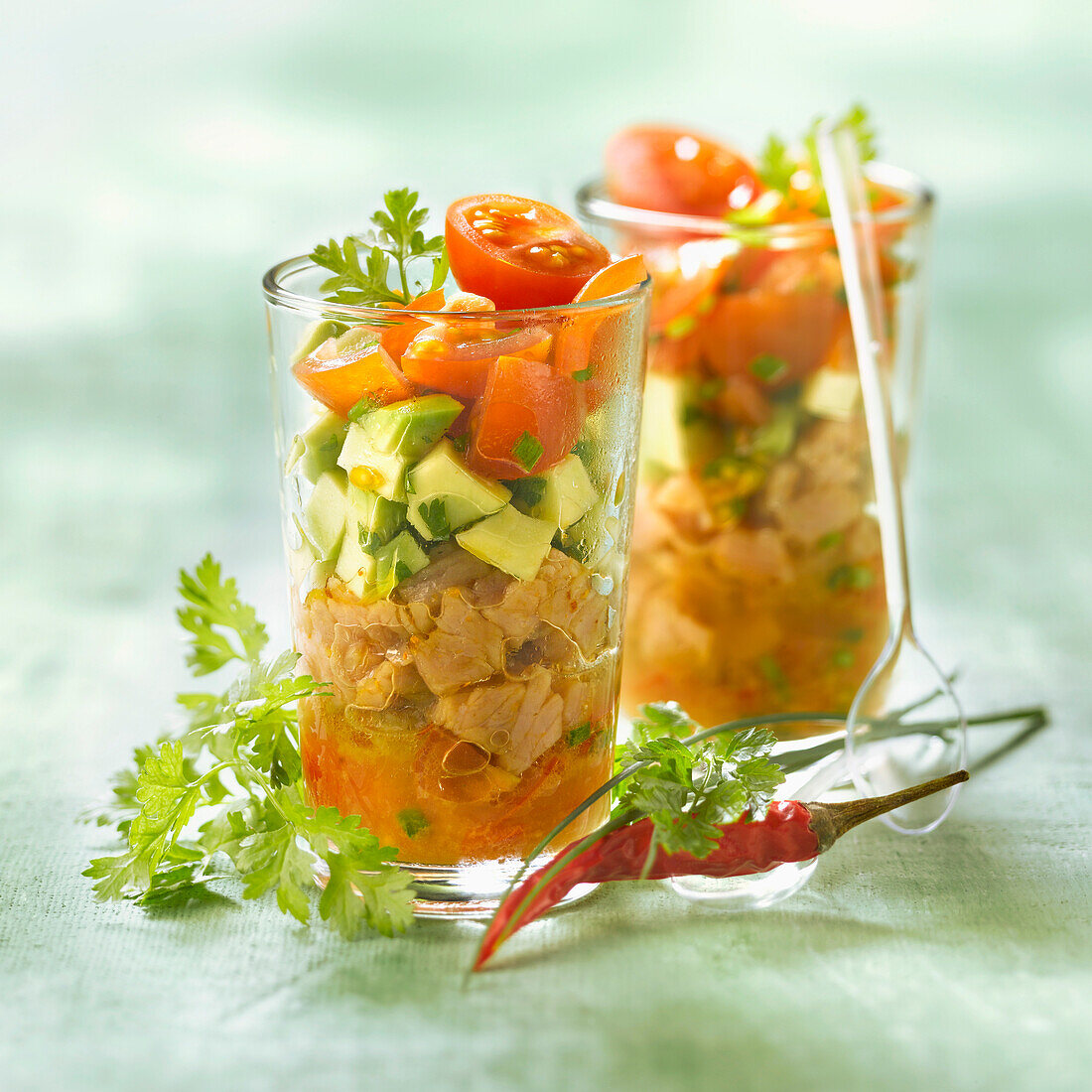 Thunfisch-Peperoni-Tomaten-Salat