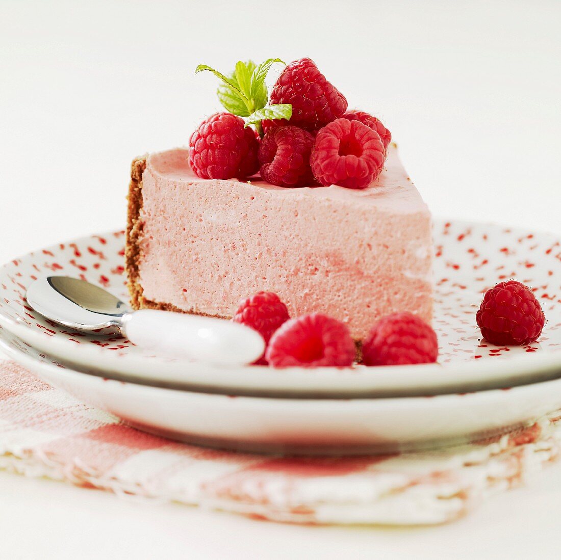 White chocolate and raspberry cheesecake