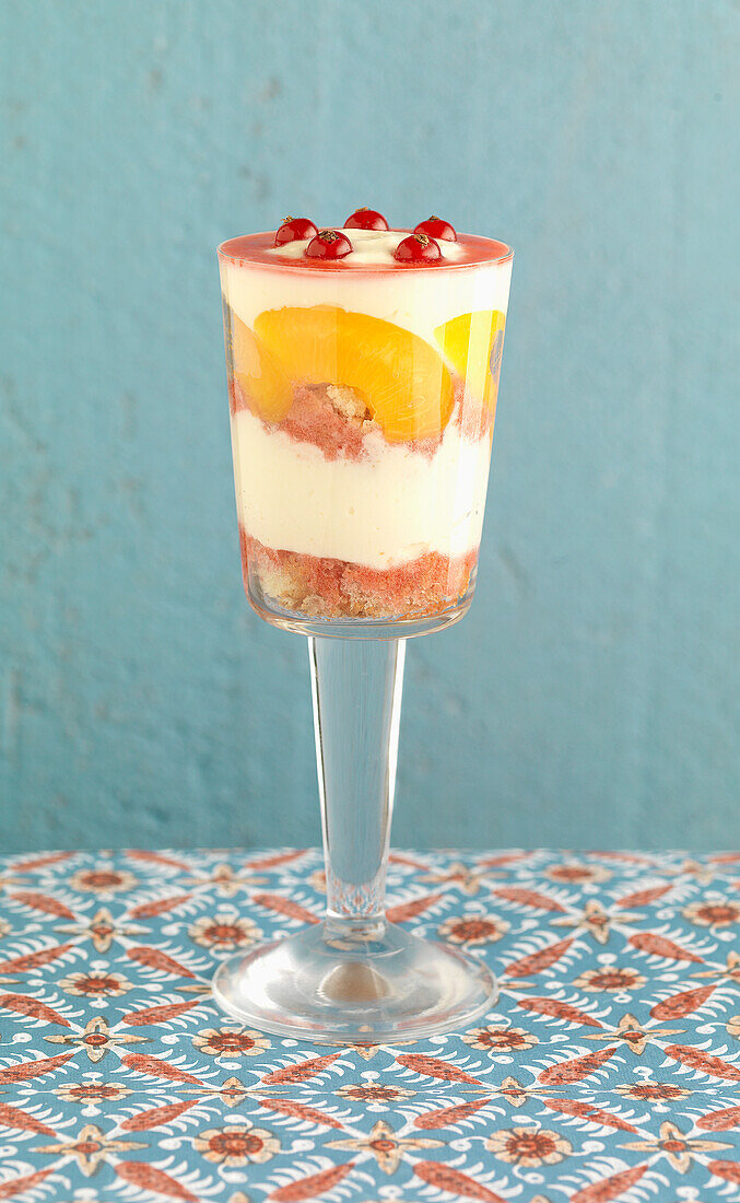 Peach and redcurrant Tiramisu