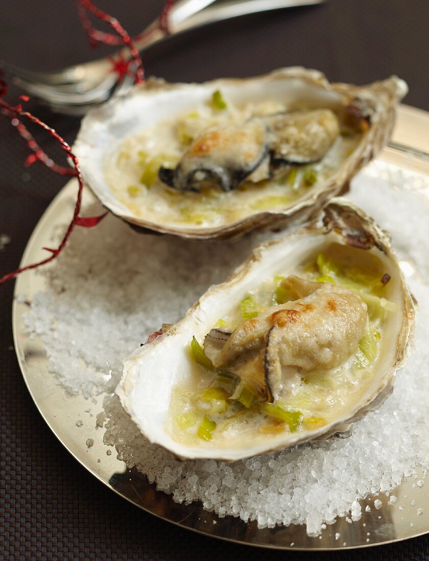 Grilled oysters with soft leeks and parmesan
