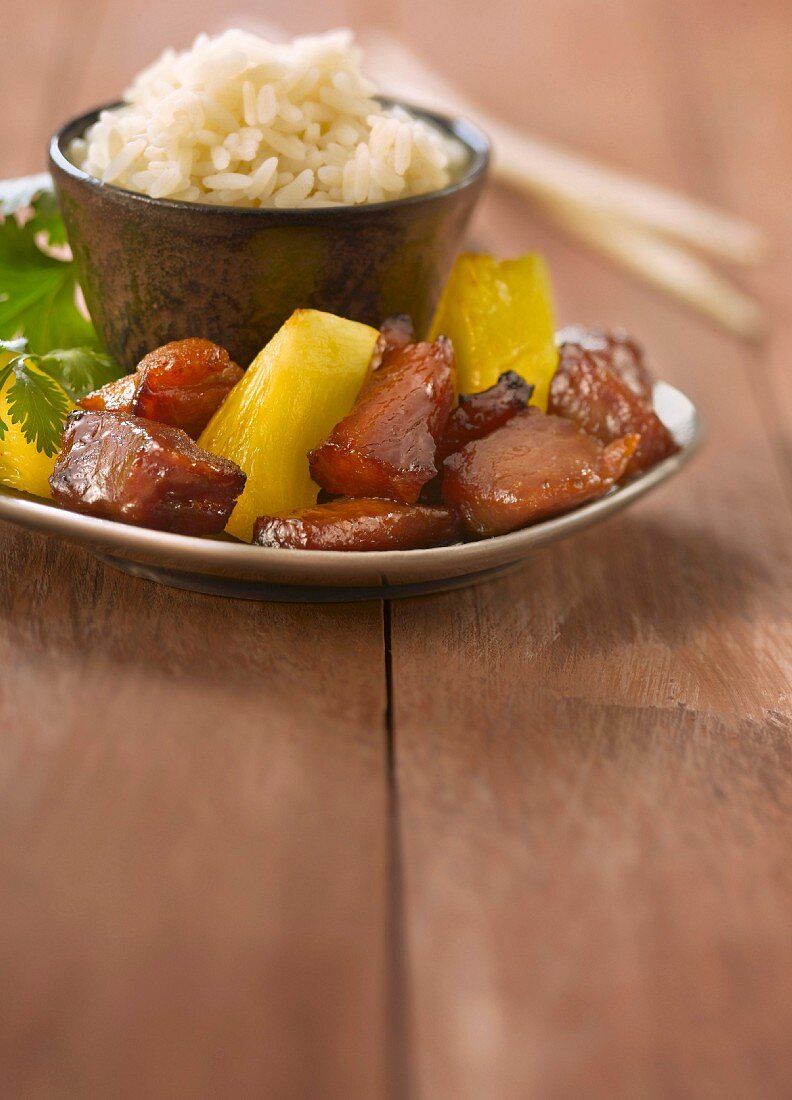 Sweet and sour pork with pineapple
