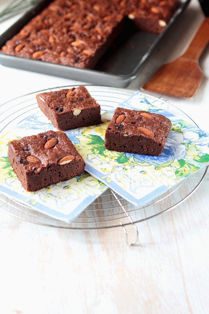 Brownies mit Chocolate Chips und Mandeln