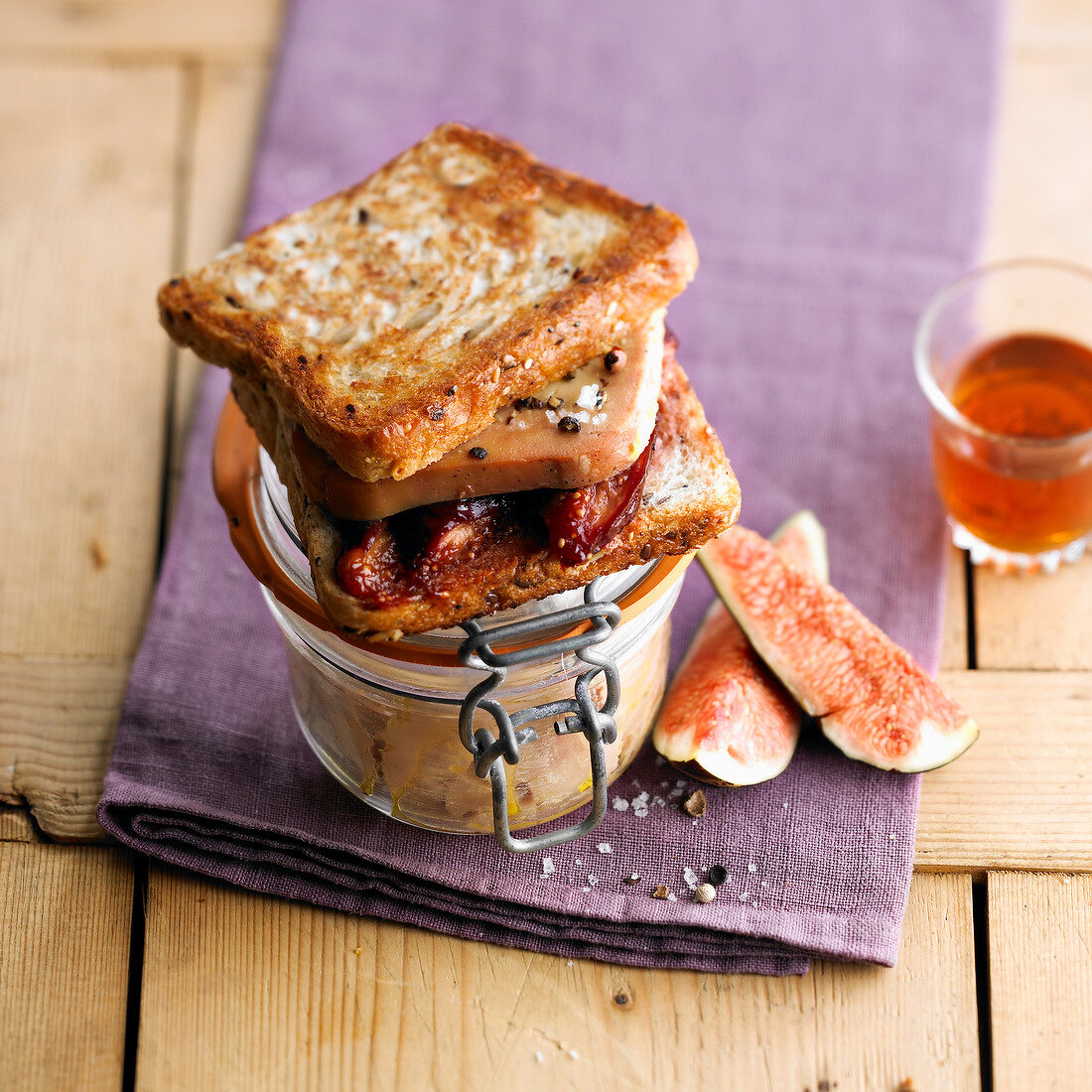 Foie gras and fig toasted sandwich