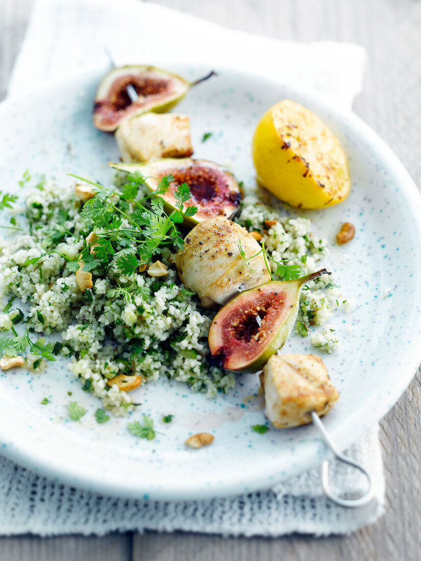 Chicken and fresh fig brochette with Couscous