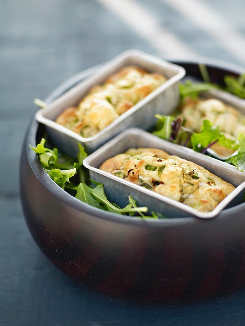 Zucchini and fava bean small savoury cakes