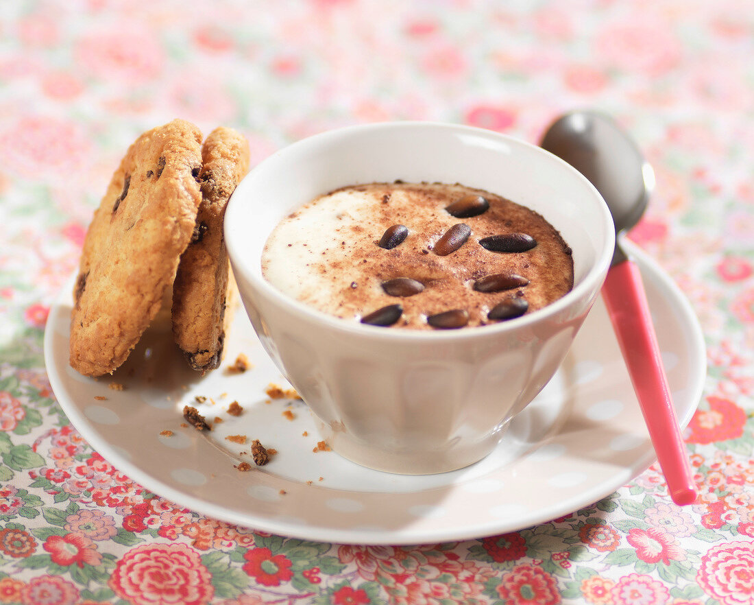 Coffee cream dessert with cookies