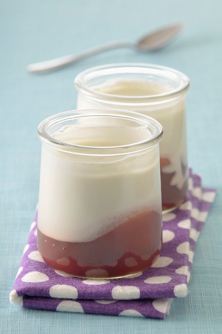 Summer fruit yoghurts