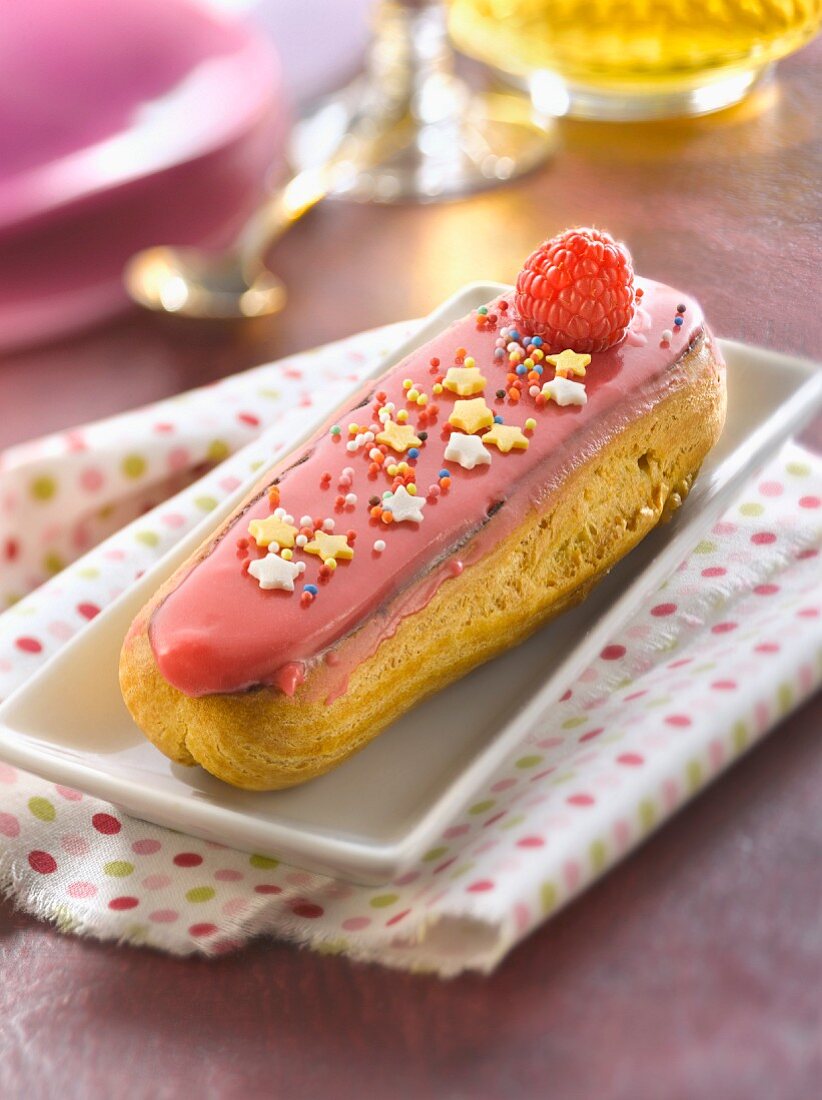 Raspberry Eclair