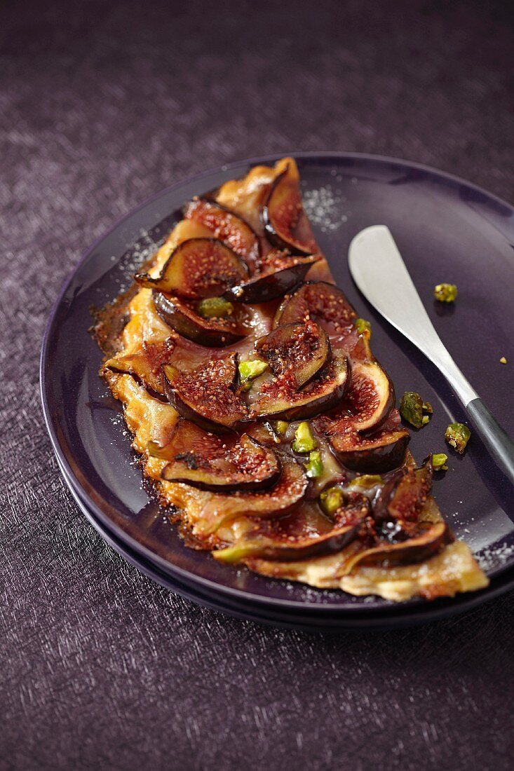Fig and pistachio tart