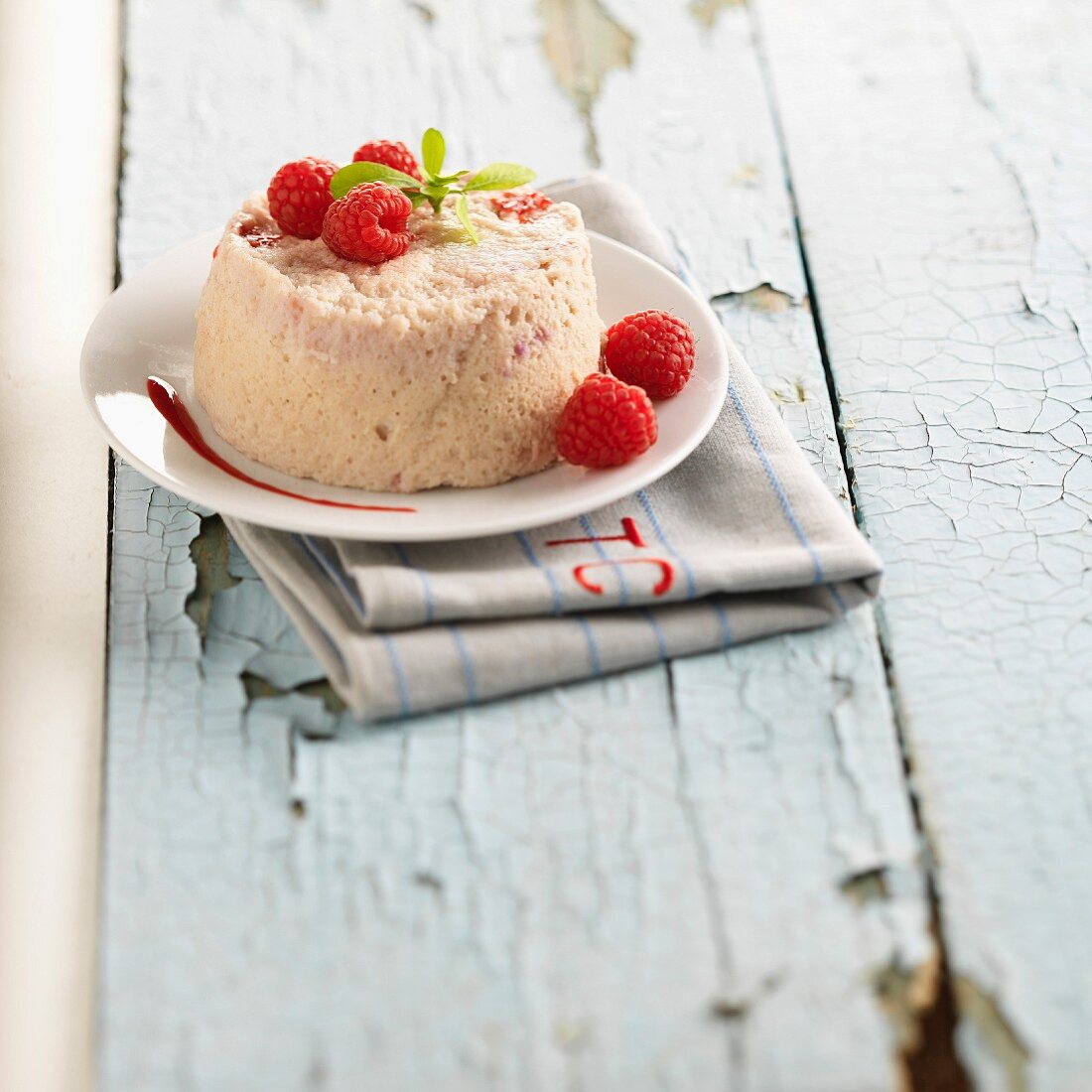 Käseküchlein mit Himbeeren