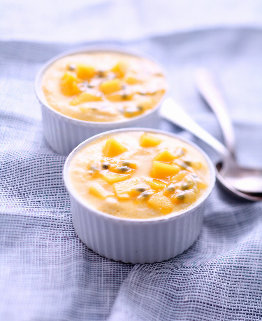 Mango-Passionsfrucht-Mousse