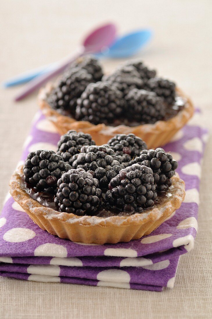 Blackberry tartlets