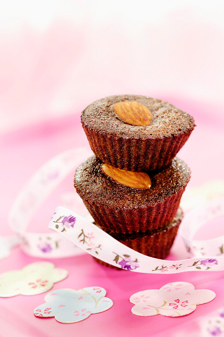 Chocolate and almond cupcakes