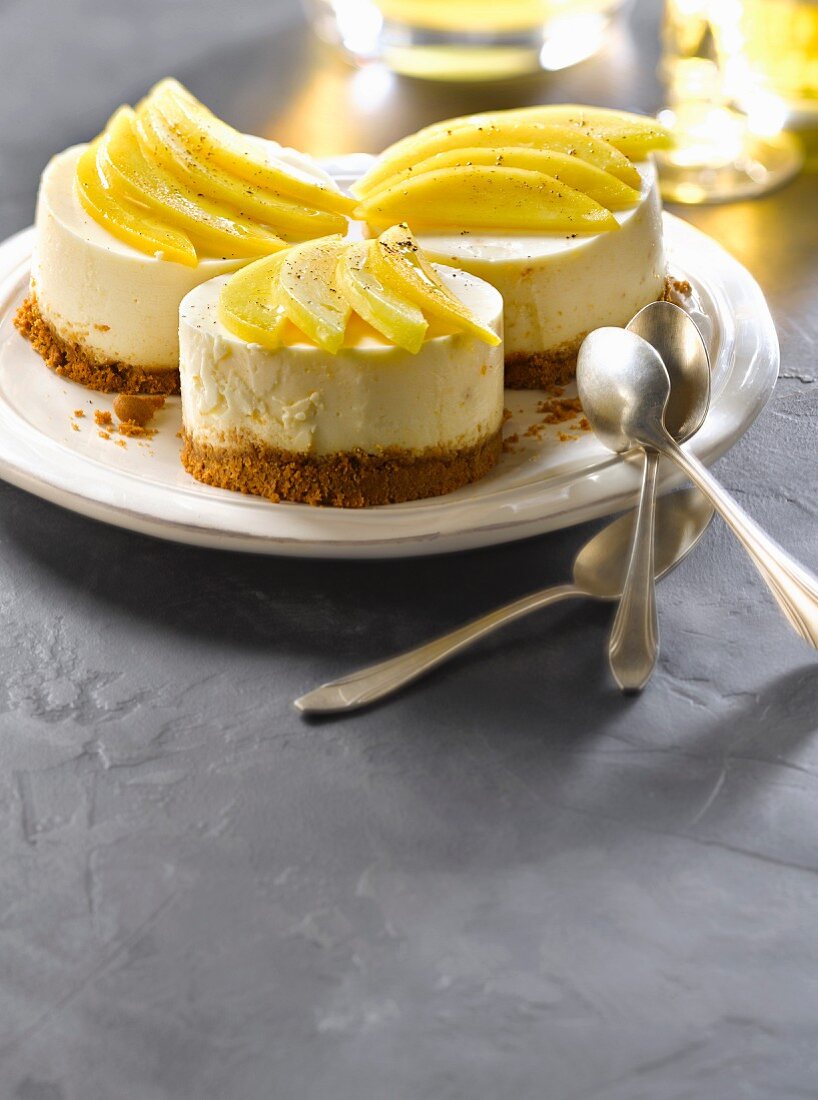 Mango cheesecake