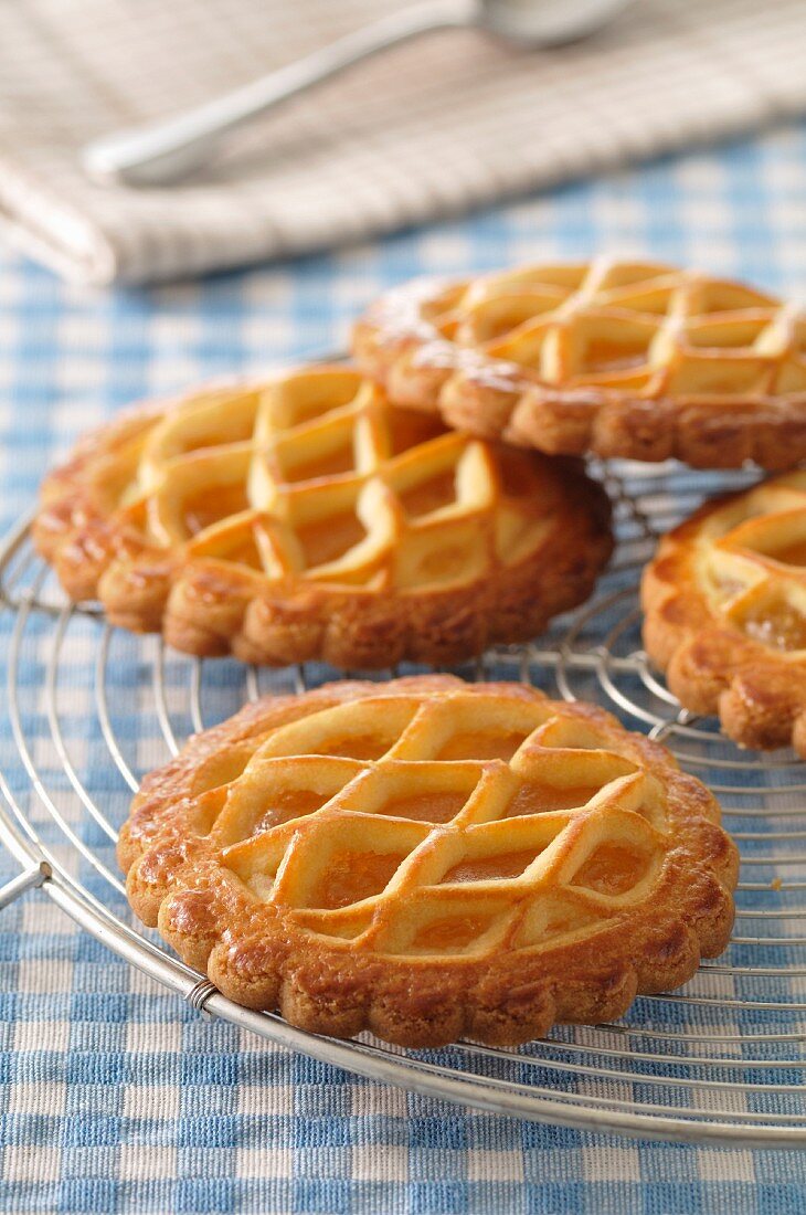 Tartelettes mit Aprikosenmarmelade