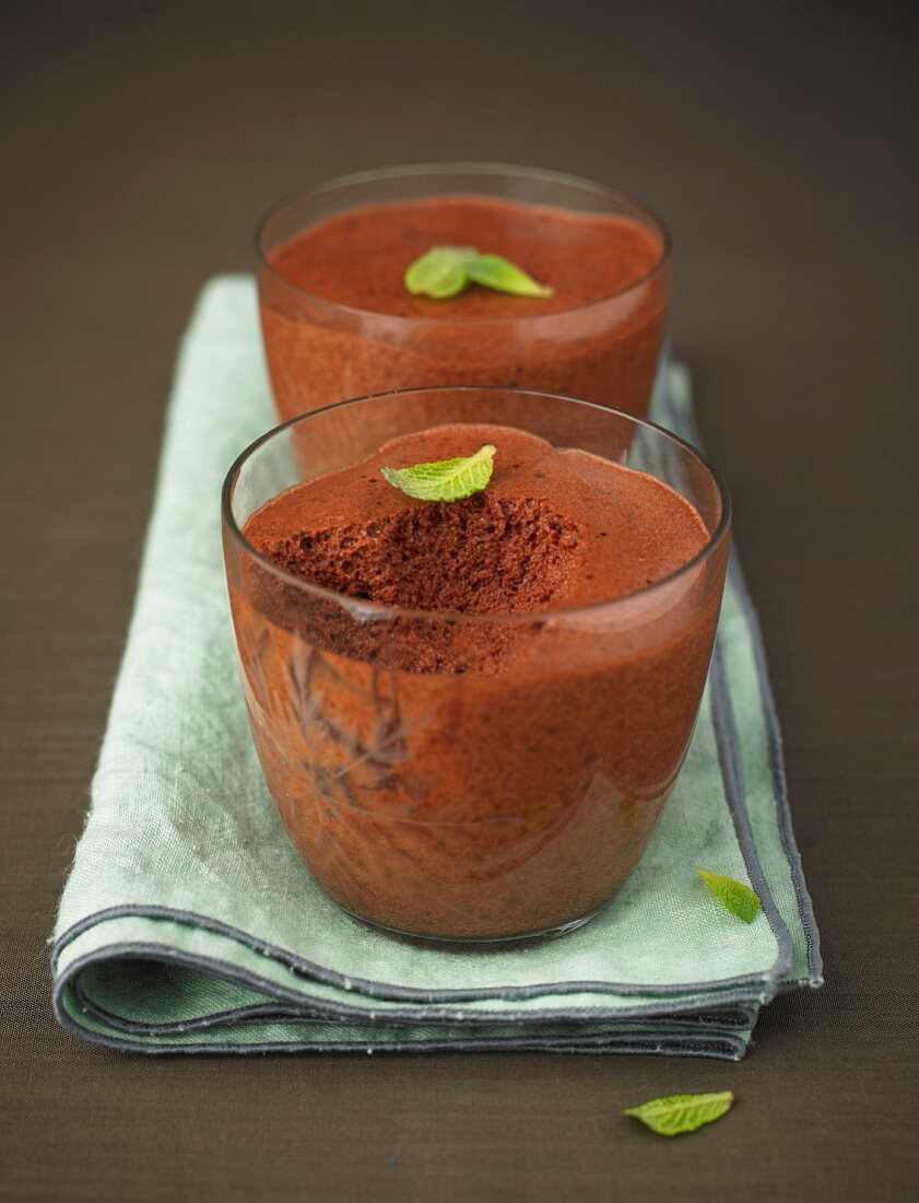 Chocolate and mint mousse