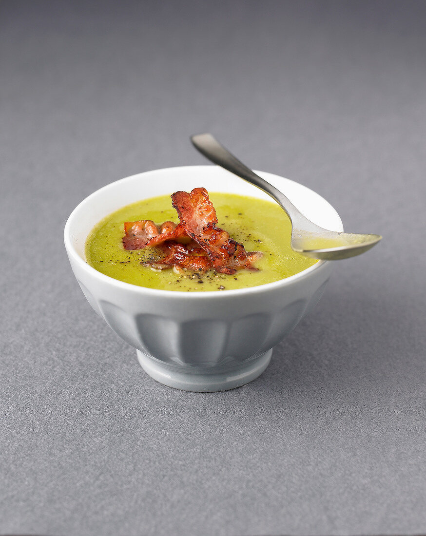 Cream of split pea soup with bacon