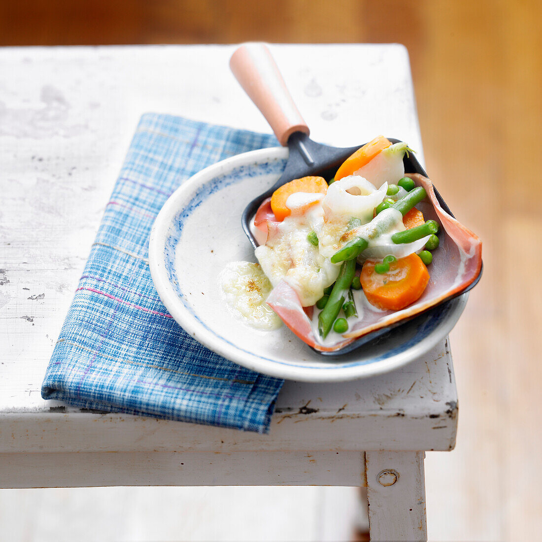 Raclette mit Frühlingsgemüse