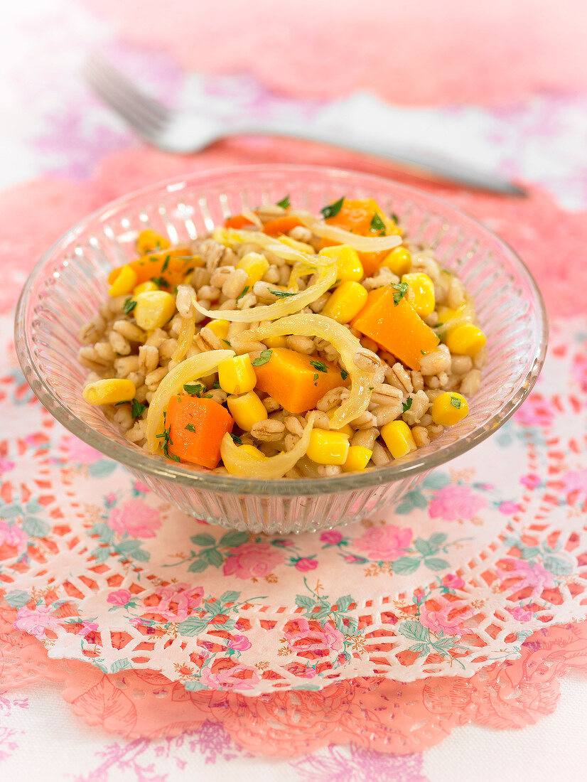 Wheat, sweetcorn and carrot salad