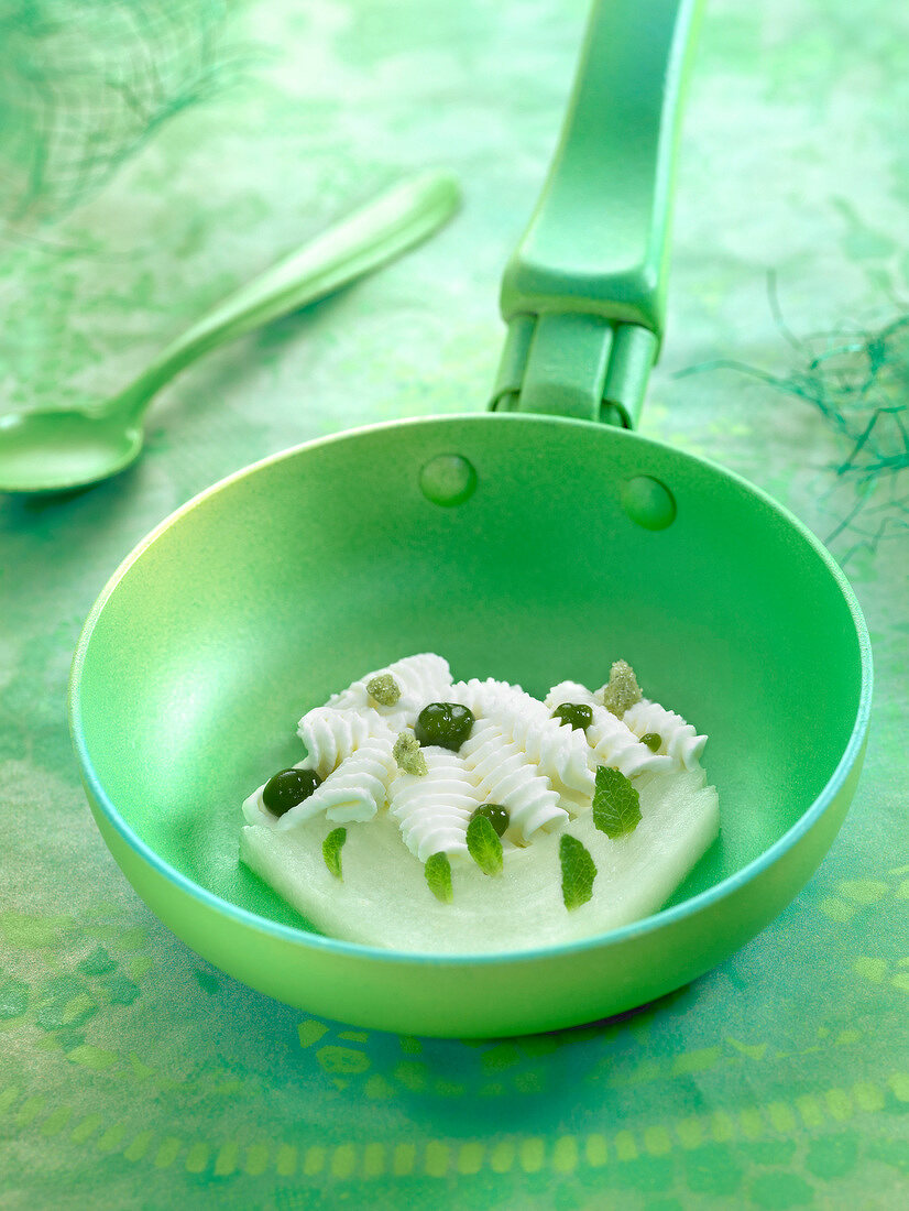 Cream of mascarpone with melon