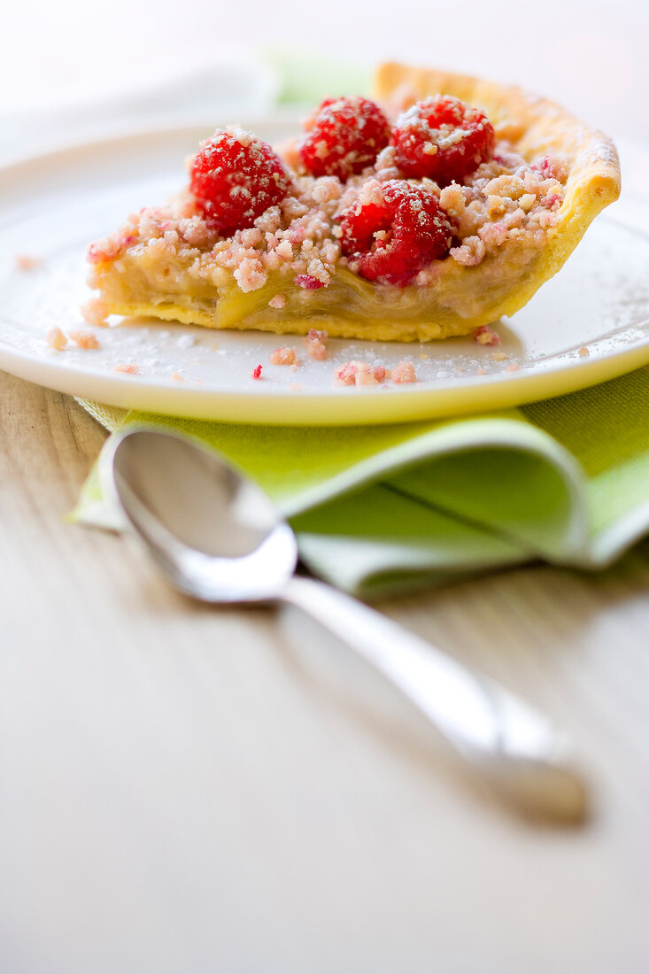 Crumble-style rhubarb and raspberry tart