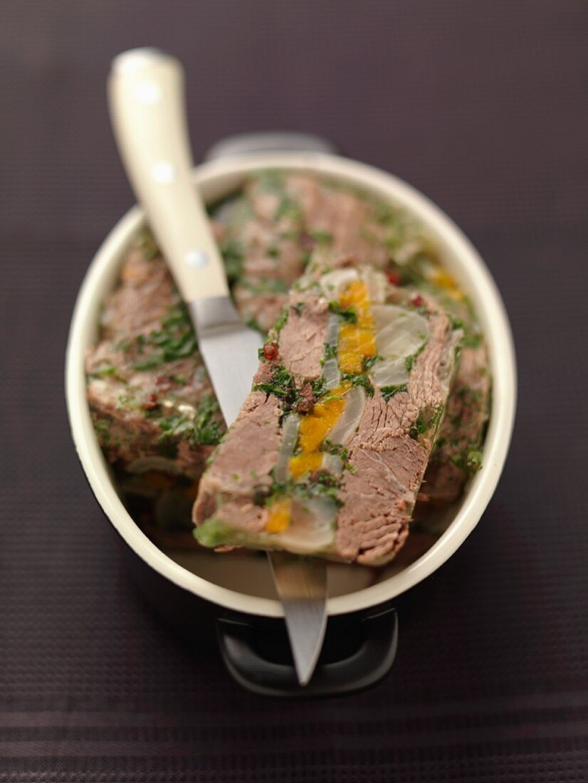 Rindfleischterrine