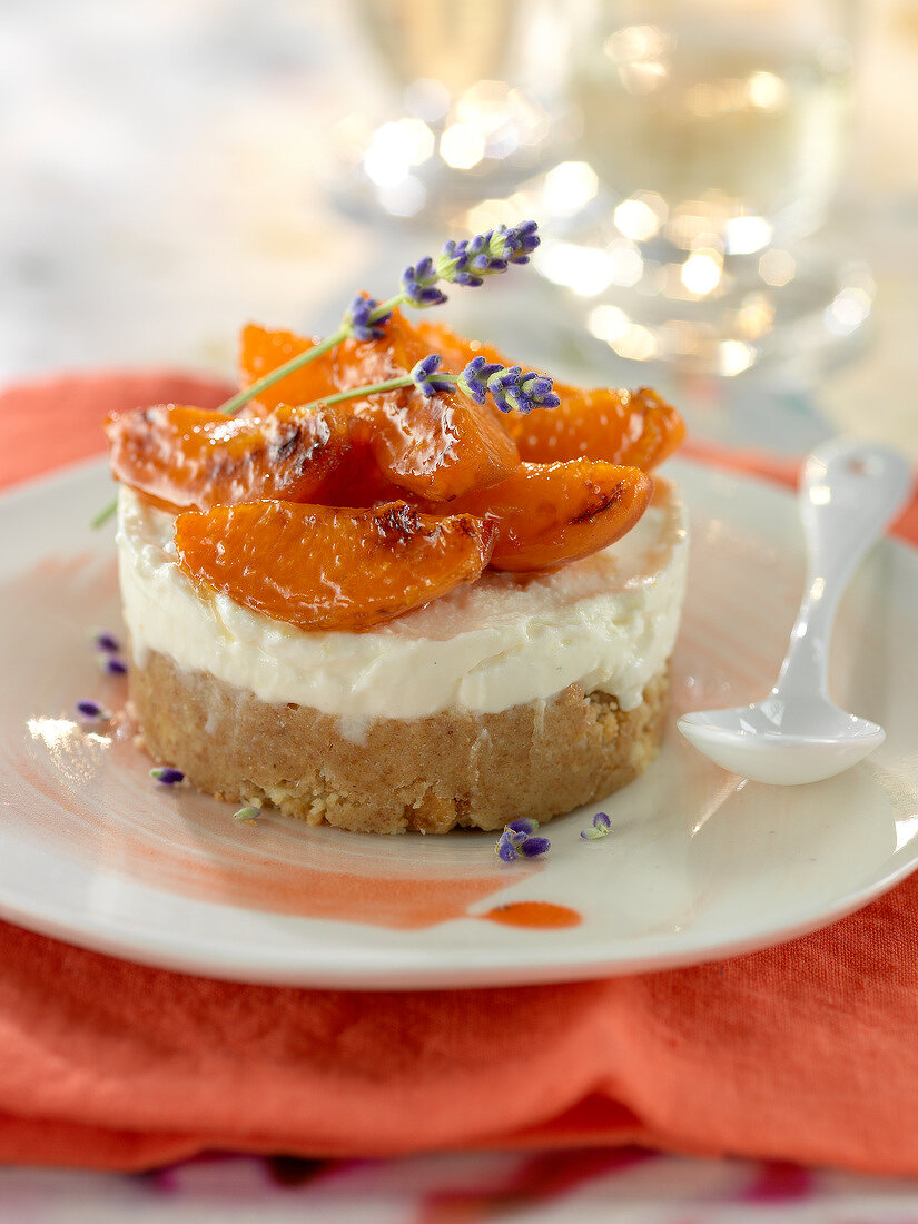 Apricot and mascarpone dessert