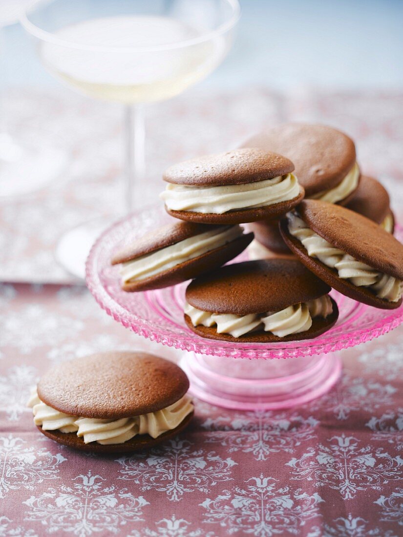 Chocolate whoopies