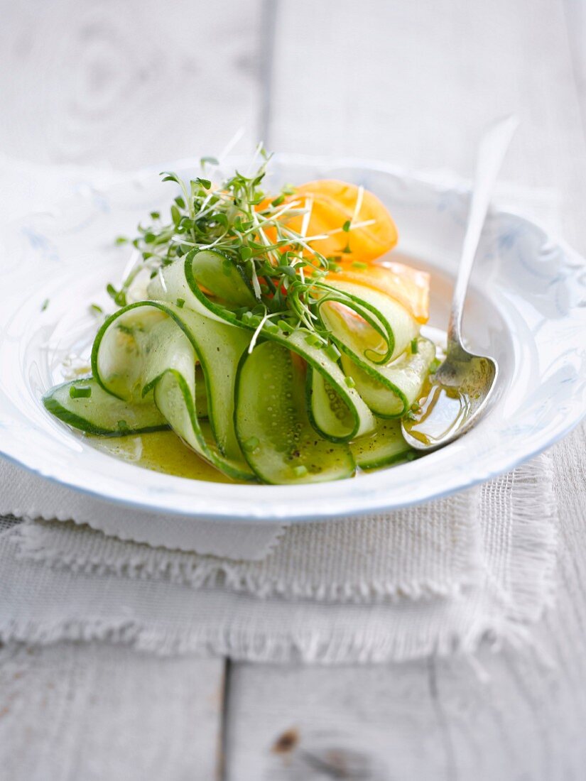 Sweet and sour cucumber and carrot salad
