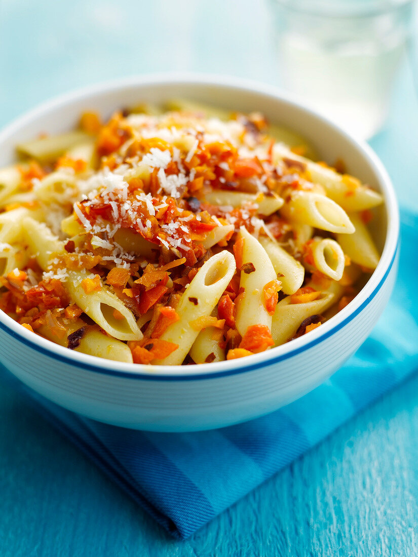 Penne with carrots and chili pepper