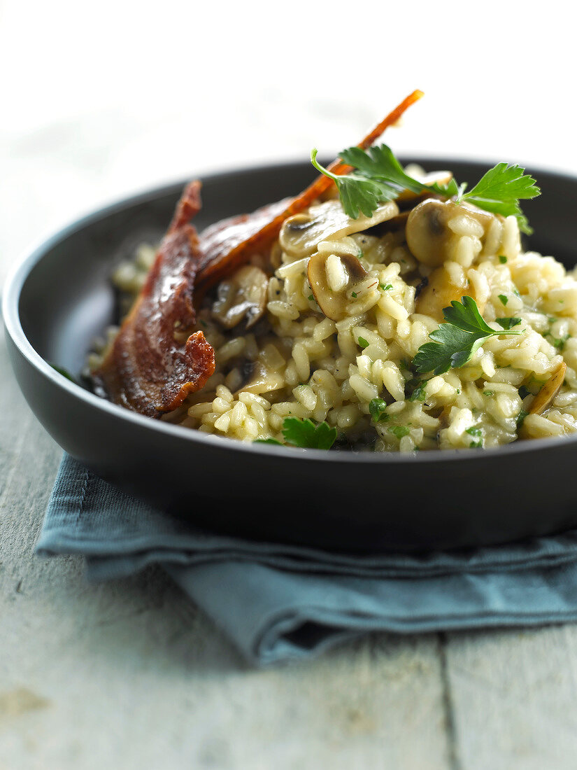 Pilzrisotto mit Räucherspeck